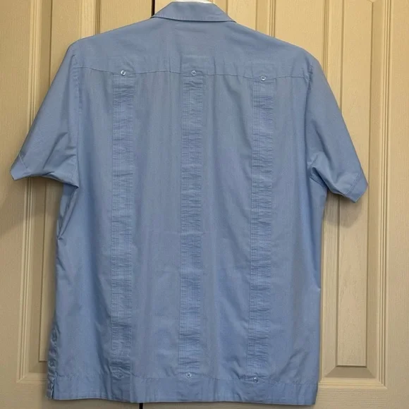 Guayabera Shirt - Picture 2 of 6